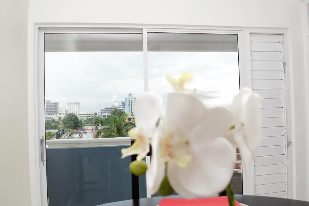 The Brompton'S Luxury Apartment Kingston Jamaica